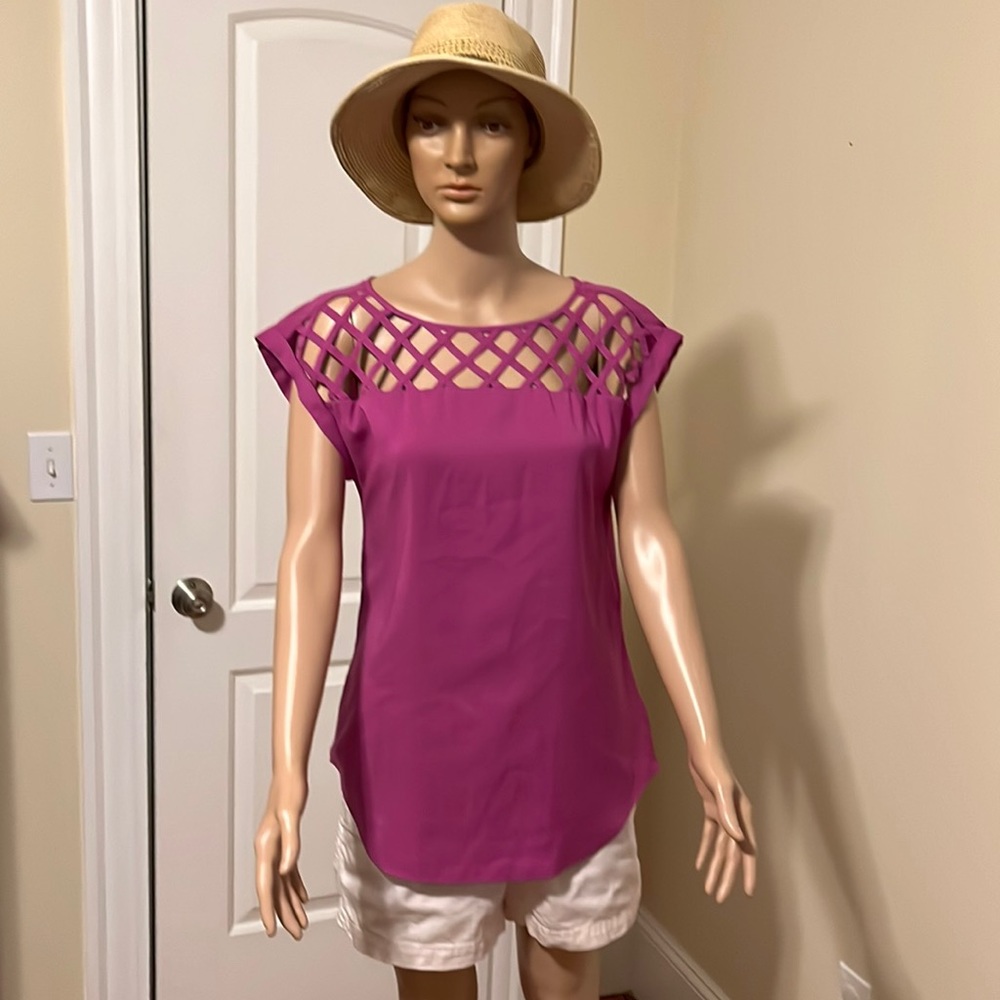 EXPRESS top in Pink.